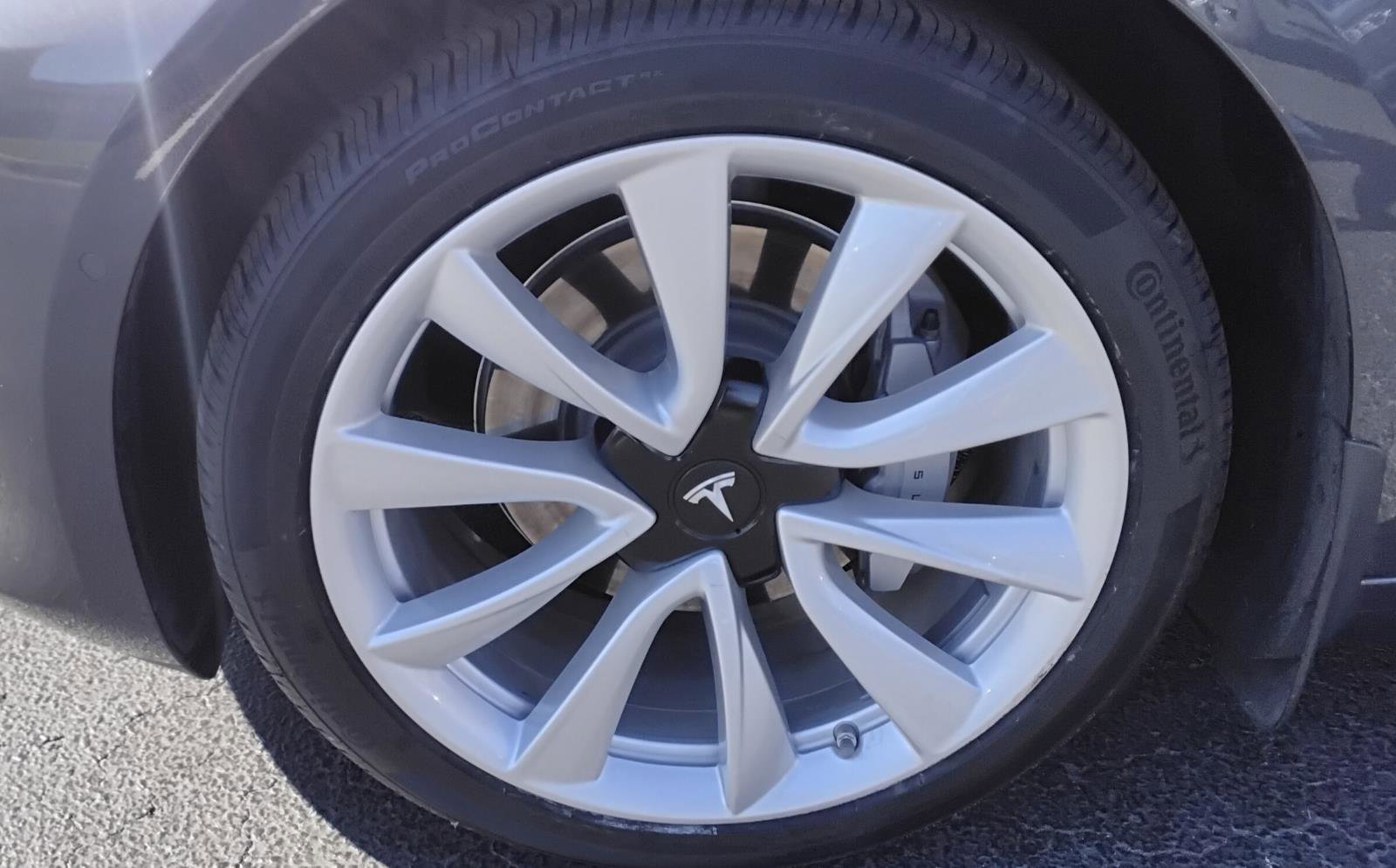 Used 2018 Tesla Model 3 Long Range image 13