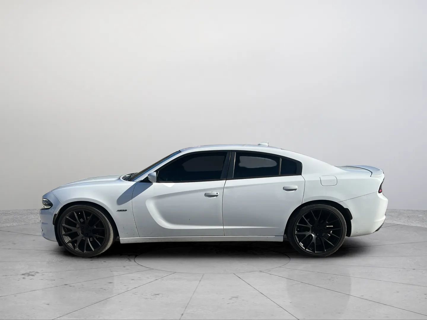 Used 2016 Dodge Charger R/T image 16