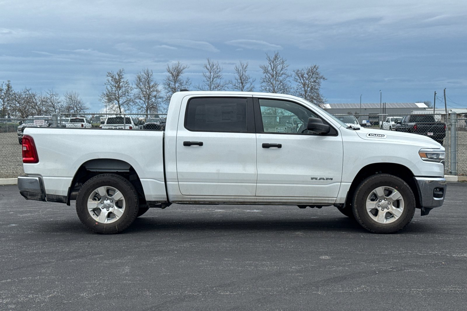 New 2026 RAM 1500 2WD Crew Cab image 2