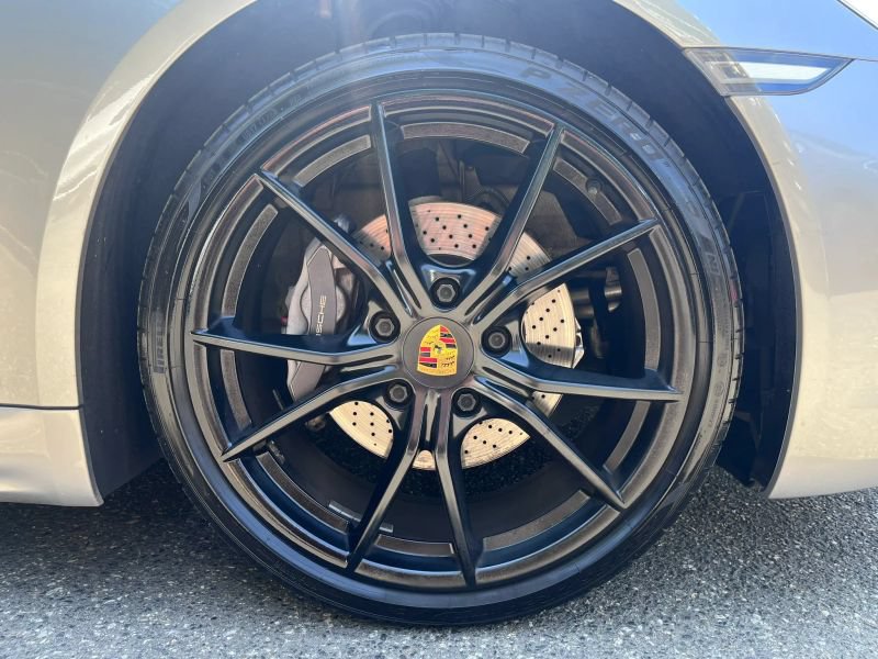 Used 2017 Porsche 718 Cayman RWD image 27
