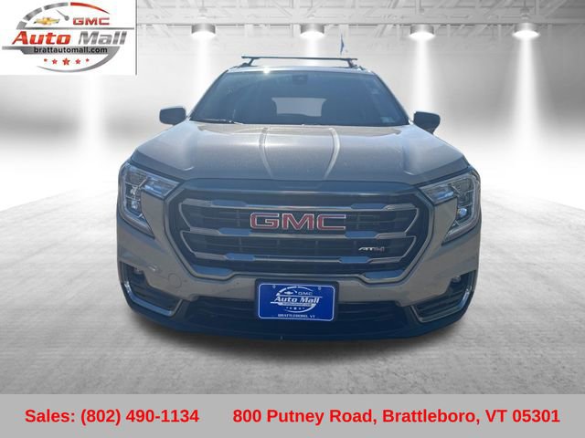 Used 2023 GMC Terrain AT4 AWD/4WD image 10