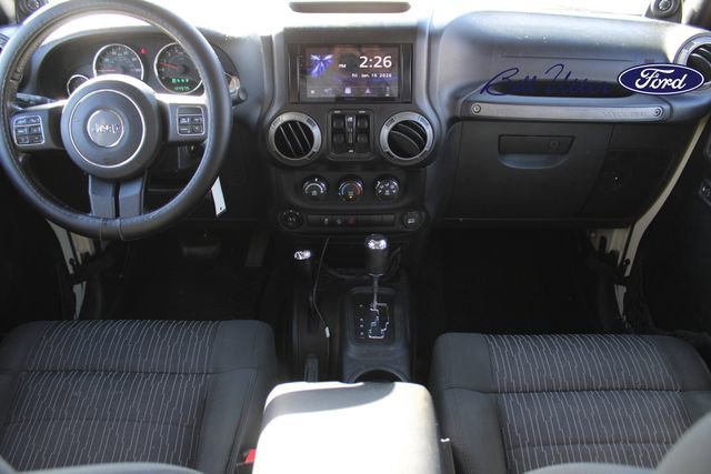 Used 2012 Jeep Wrangler Unlimited Sport image 14