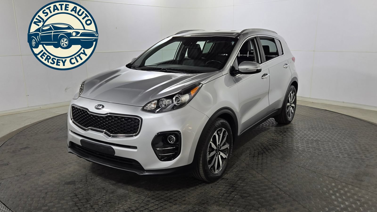 Used 2019 Kia Sportage EX FWD image 3