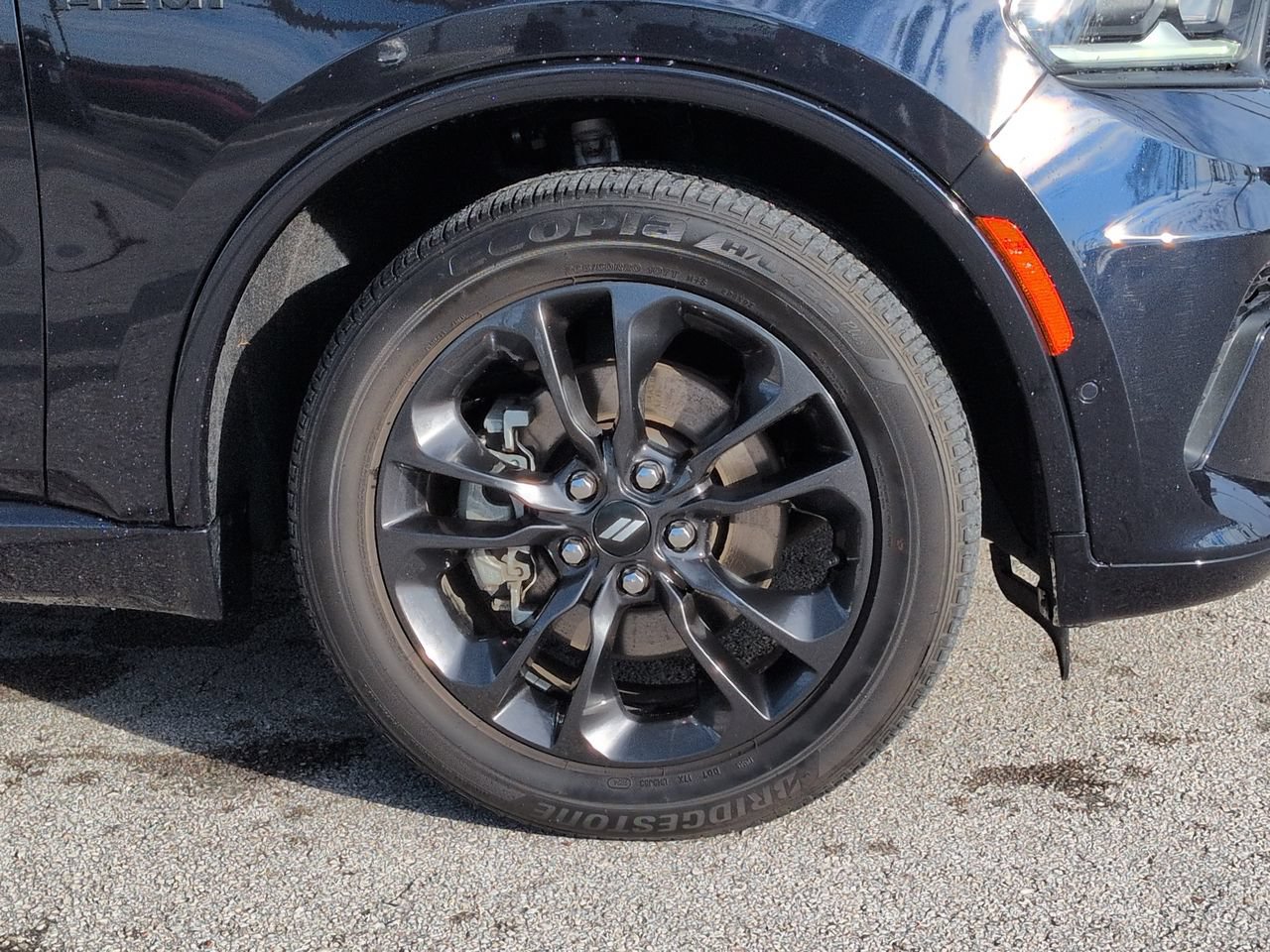 Certified 2024 Dodge Durango R/T w/ Blacktop Package RWD image 10