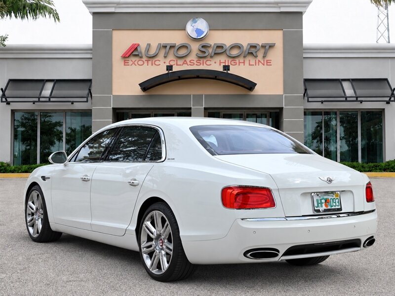 Used 2016 Bentley Flying Spur W12 AWD/4WD image 2