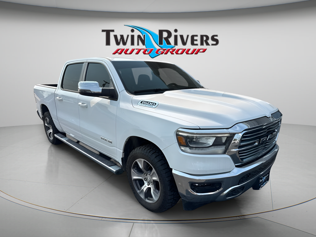 Used 2023 RAM 1500 Laramie AWD/4WD image 5