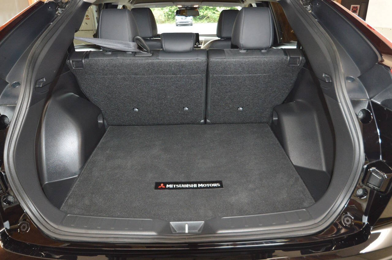 Used 2026 Mitsubishi Eclipse Cross SE AWD/4WD image 11