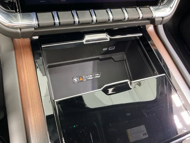 New 2026 GMC Yukon Denali w/ Denali Reserve Package image 23