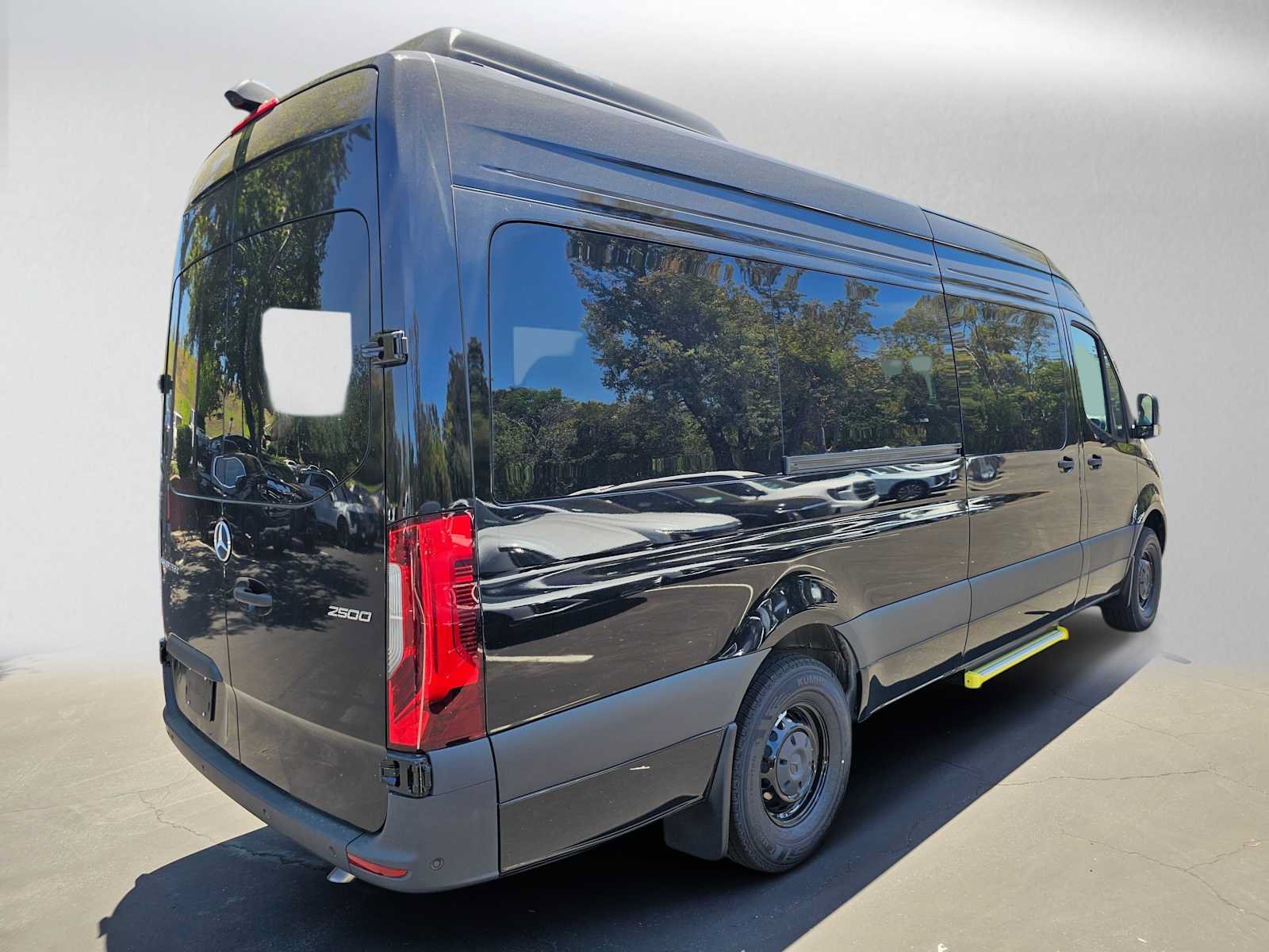 New 2026 Mercedes-Benz Sprinter 2500 image 3
