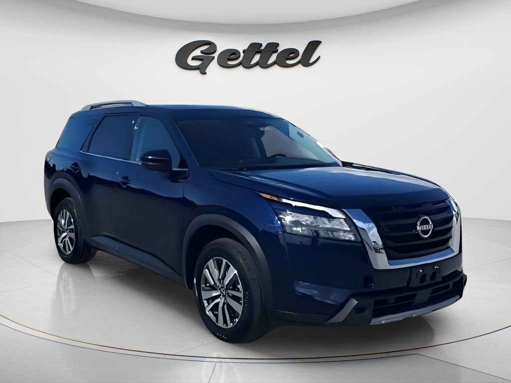 Used 2025 Nissan Pathfinder SL video 2