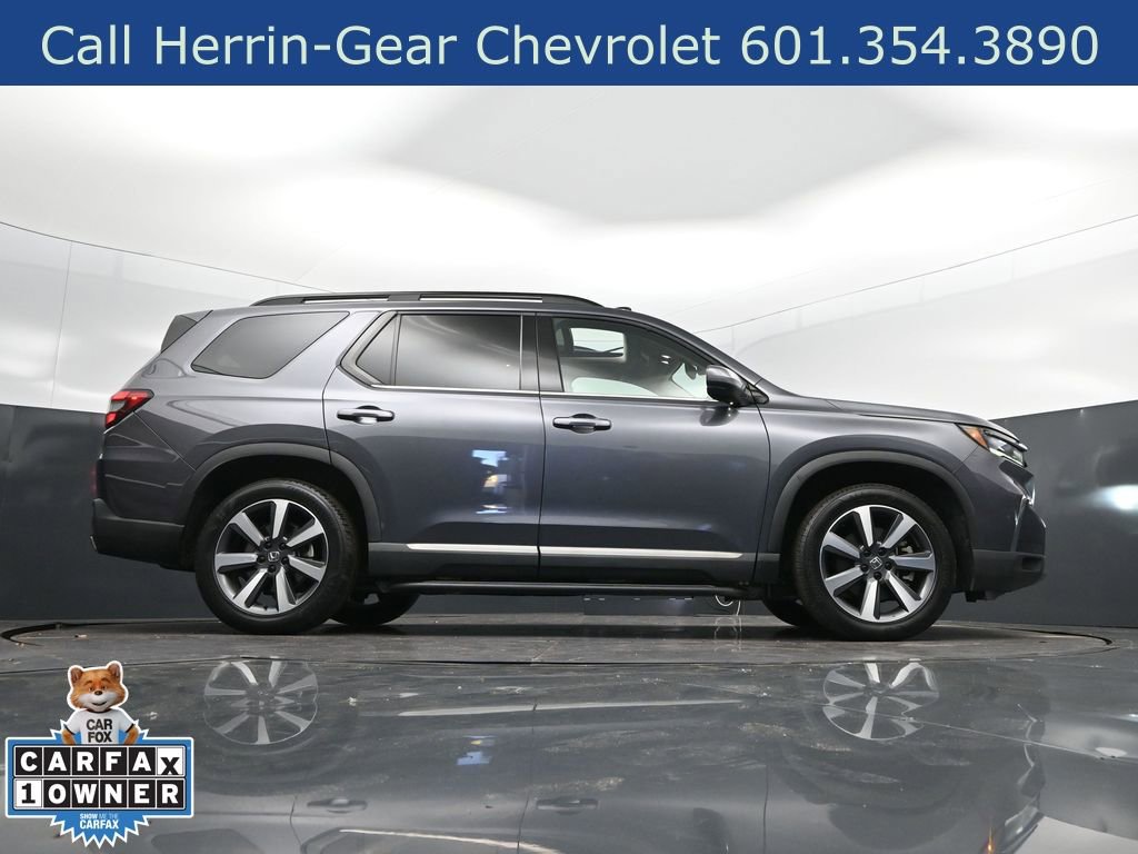 Used 2023 Honda Pilot Elite image 43