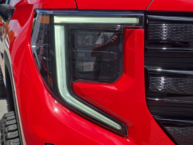 Certified 2024 GMC Sierra 1500 Elevation w/ Max Trailering Package AWD/4WD image 10