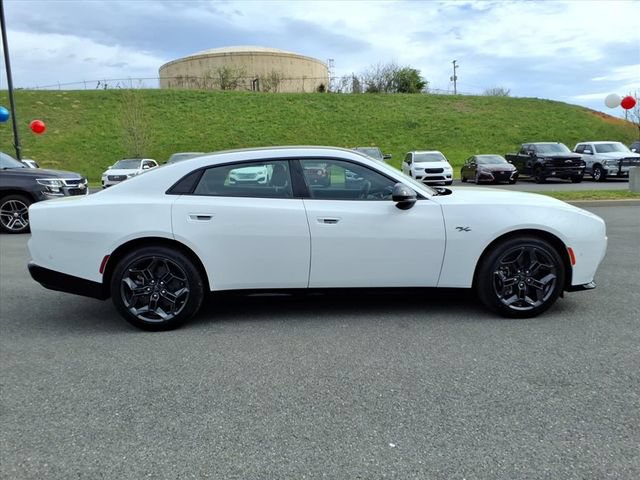 New 2026 Dodge Charger R/T w/ Driver Convenience Group AWD/4WD image 3