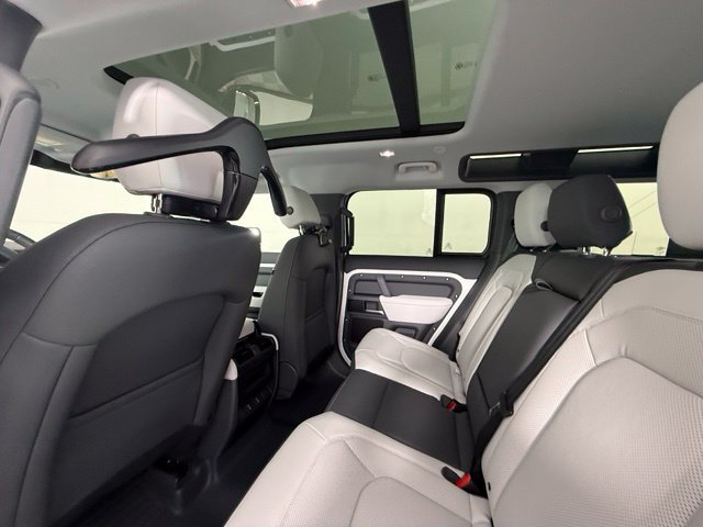 New 2026 Land Rover Defender 110 S AWD/4WD image 25