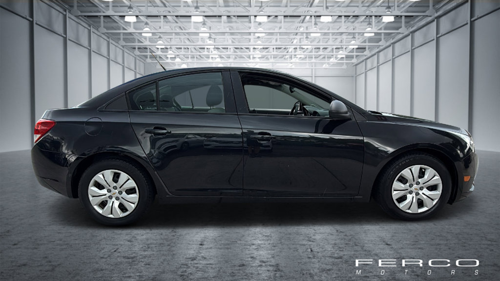 Used 2014 Chevrolet Cruze LS FWD image 6