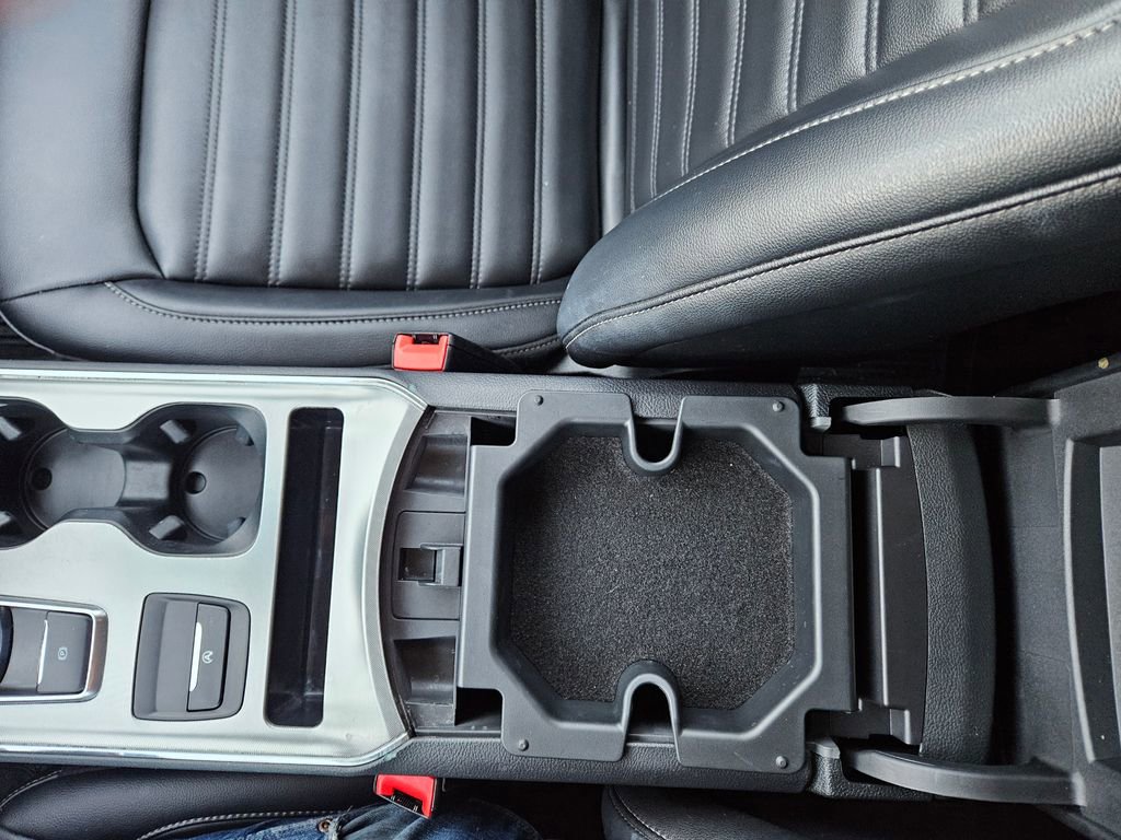 Used 2022 Ford Edge SEL w/ Convenience Package image 21