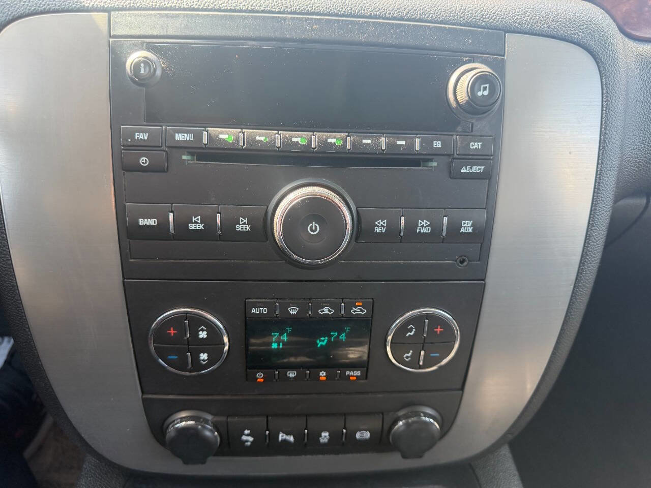 Used 2012 GMC Sierra 2500 SLT AWD/4WD image 23