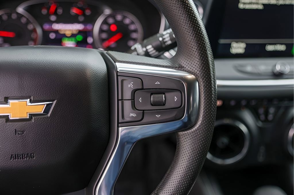 Certified 2023 Chevrolet Blazer LT w/ Driver Confidence Package FWD image 16