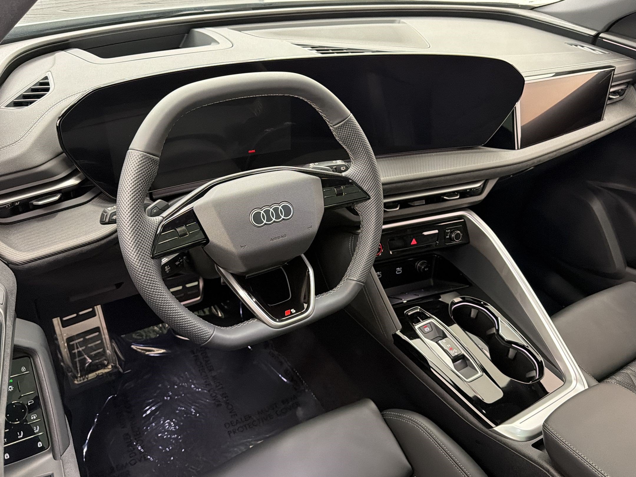 New 2026 Audi SQ5 Prestige AWD/4WD image 4