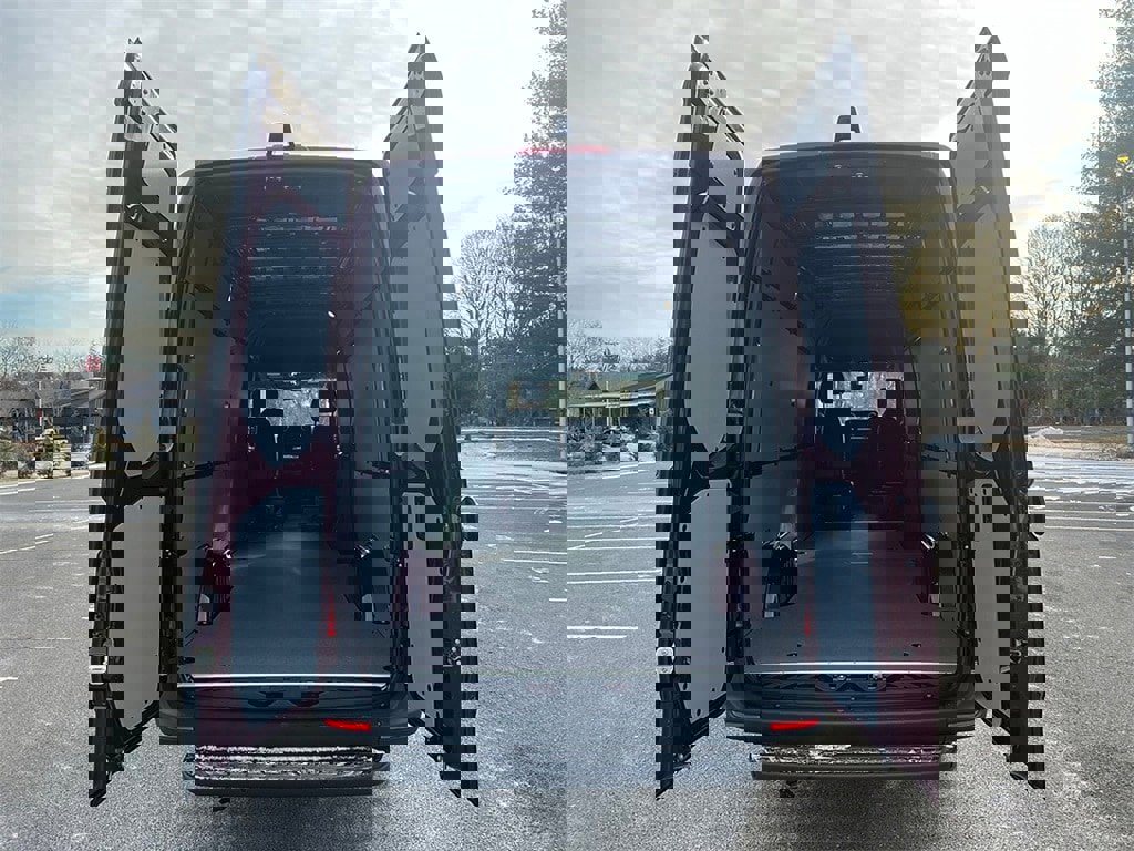 New 2026 Mercedes-Benz Sprinter 2500 image 5