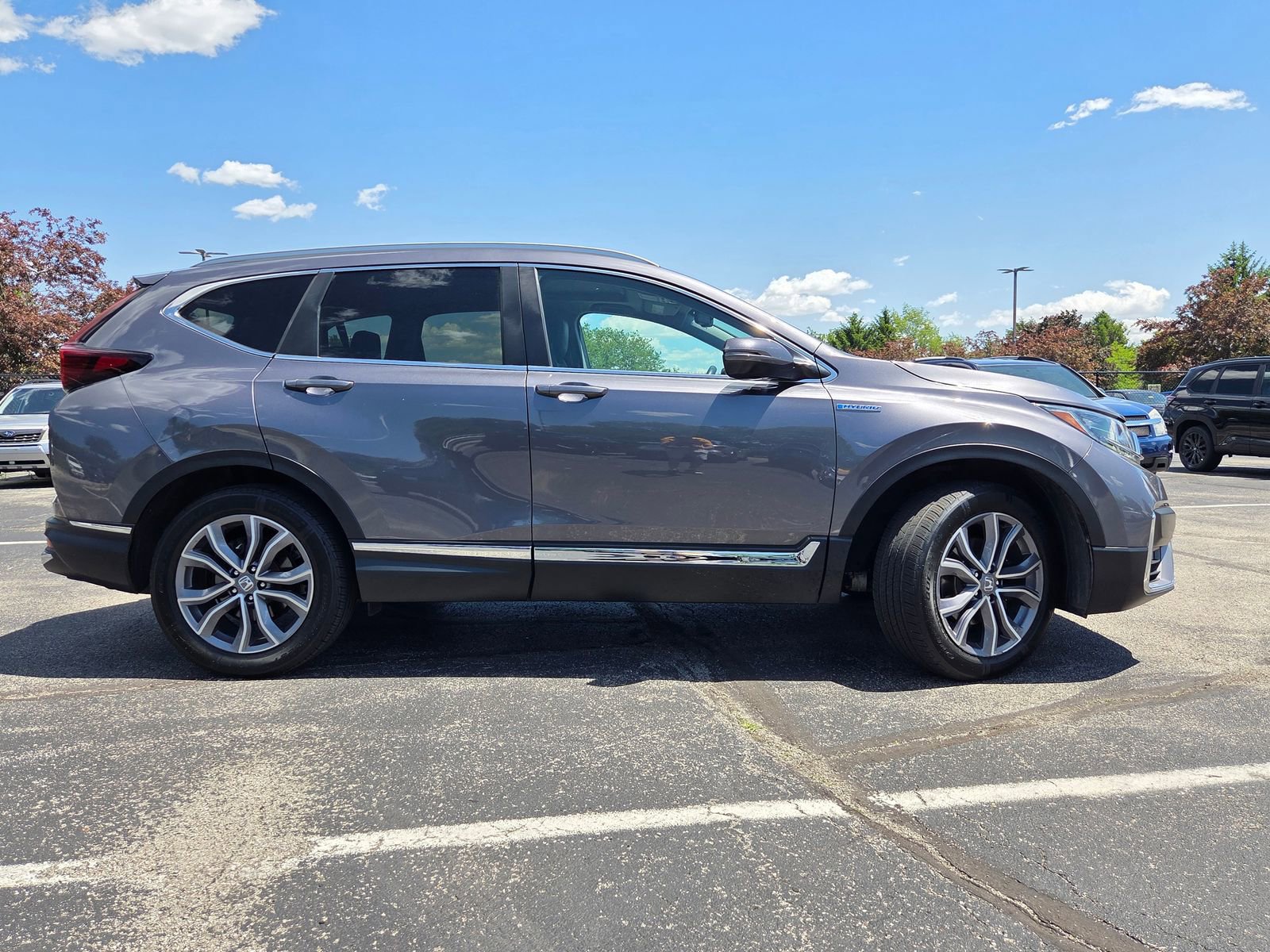 Used 2022 Honda CR-V Touring image 3