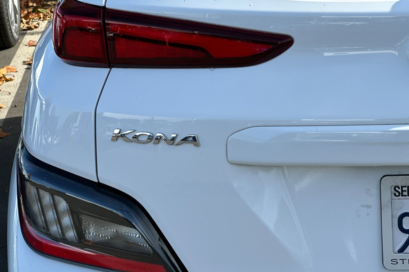 Used 2023 Hyundai Kona Limited w/ Cargo Package image 43