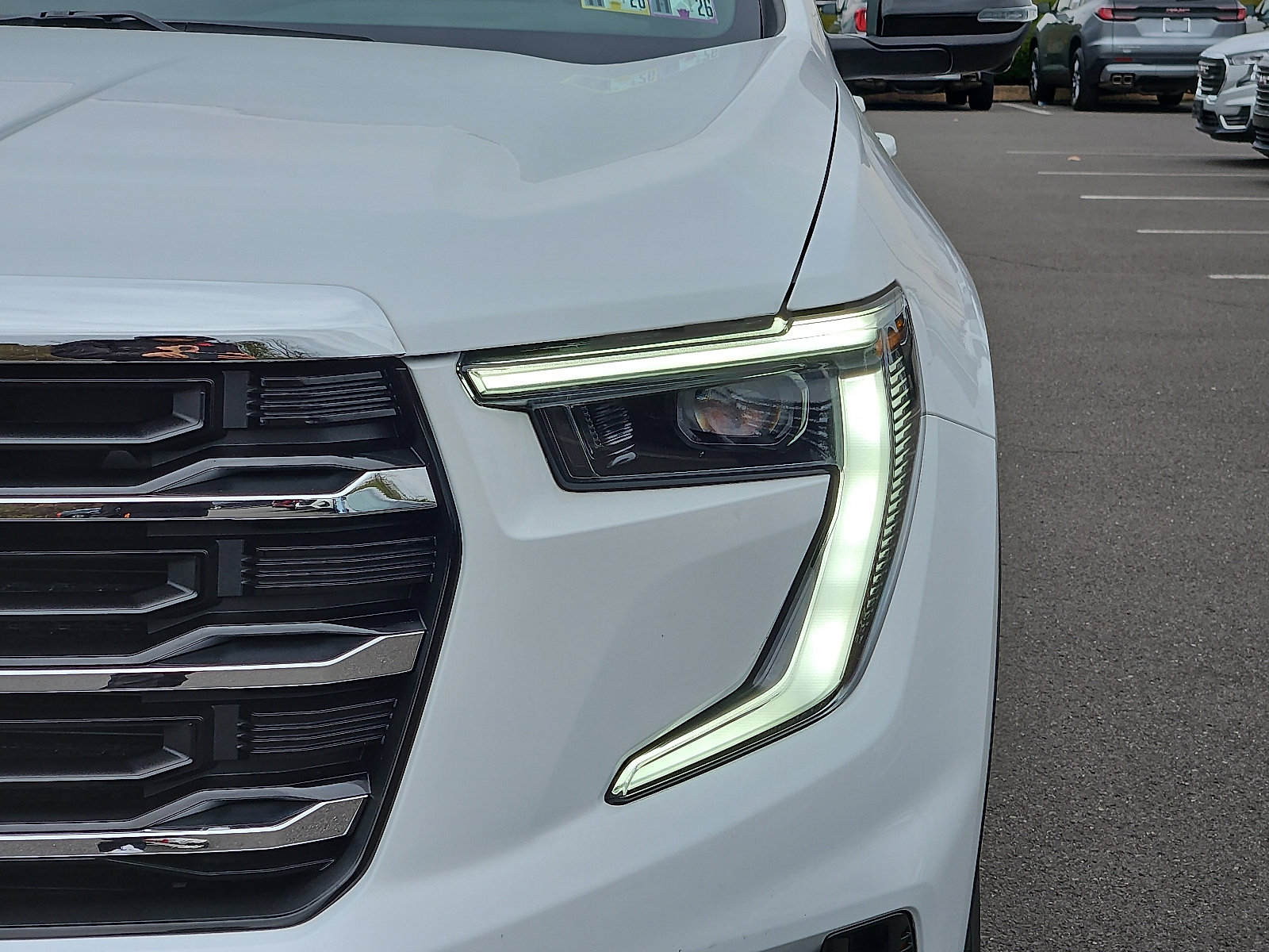 Certified 2025 GMC Acadia Elevation image 9