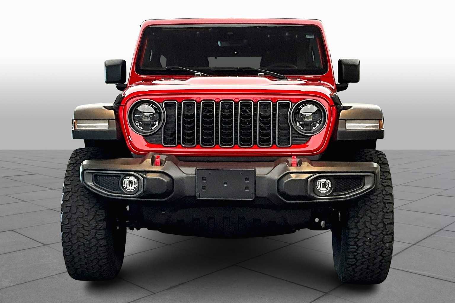 Used 2024 Jeep Wrangler Rubicon w/ XTREMEE 35" Tire Package image 3
