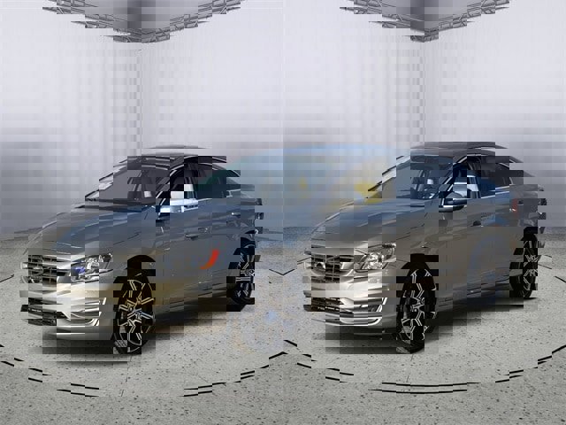 Used 2016 Volvo S60 T5 Premier image 2