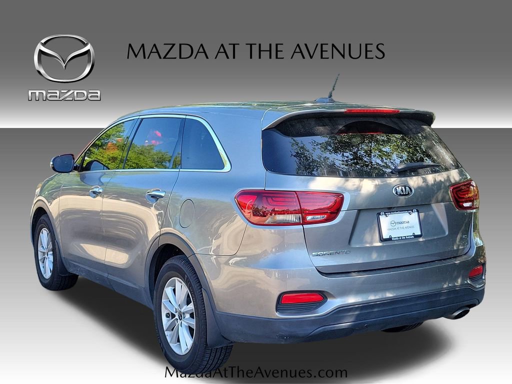 Used 2019 Kia Sorento FWD V6 image 23