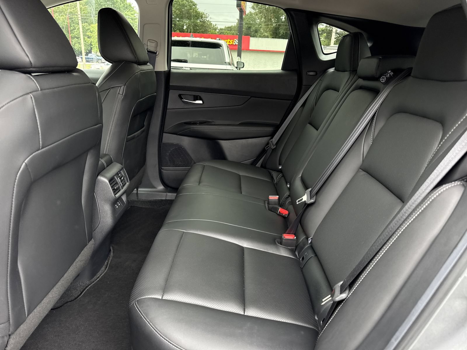 Used 2026 Nissan Murano SL AWD/4WD image 10