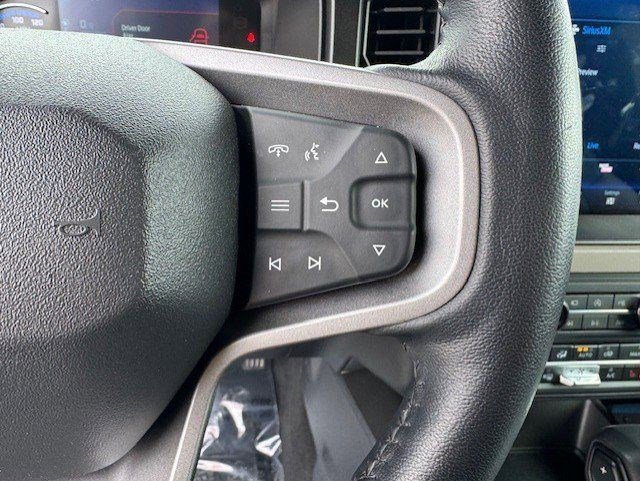 Used 2023 Ford Bronco Wildtrak image 11