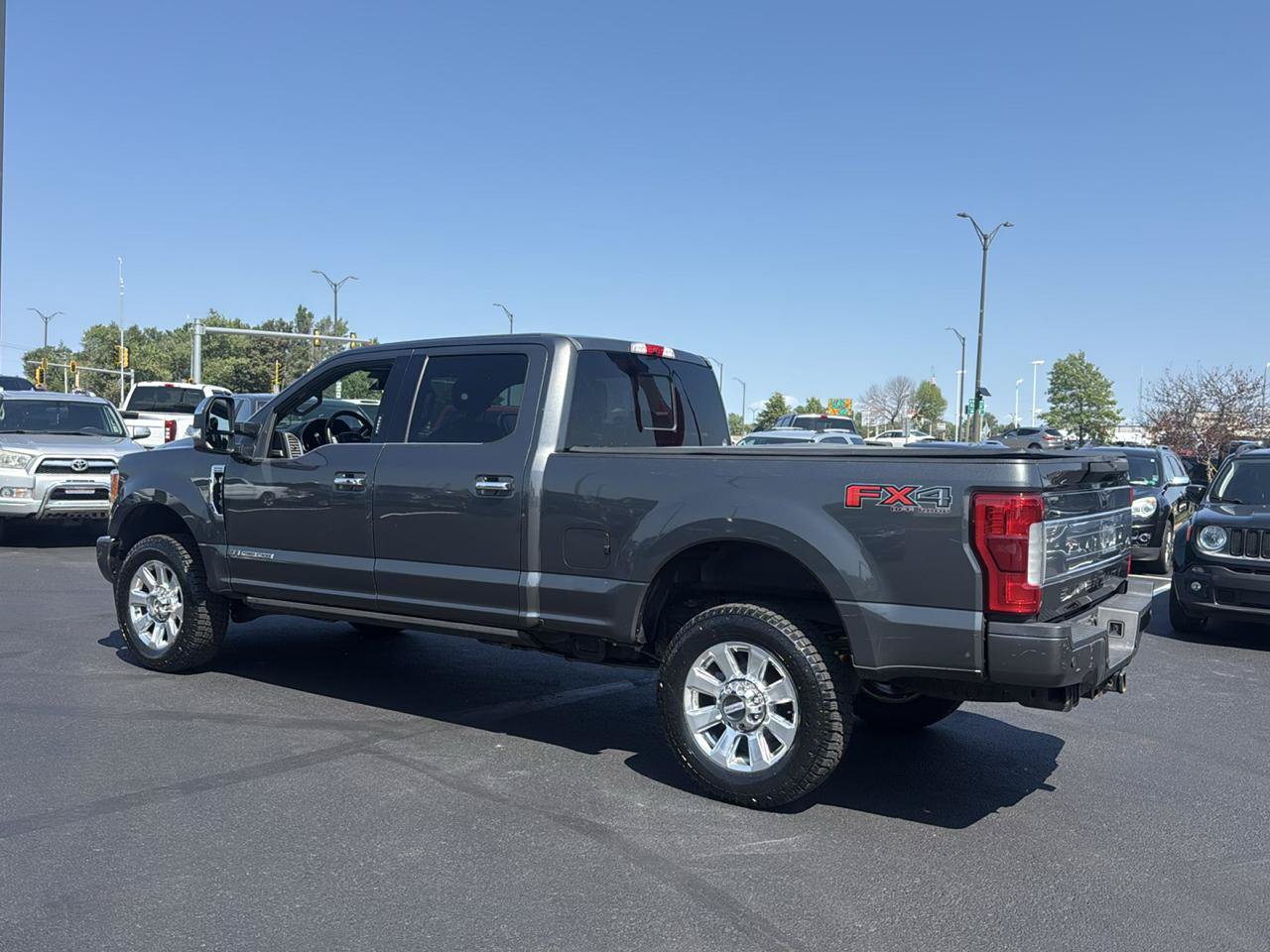 Used 2017 Ford F350 Platinum w/ Platinum Ultimate Package AWD/4WD image 3
