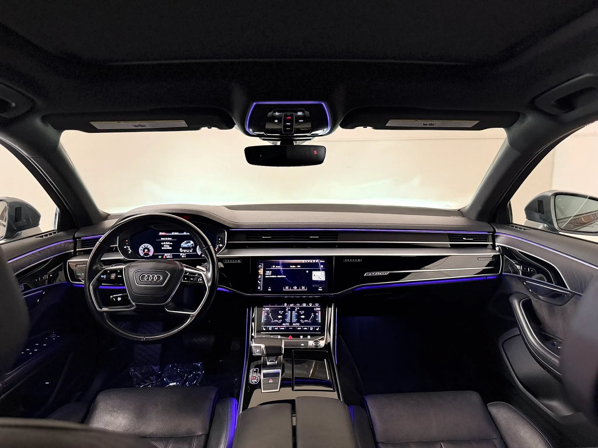 Used 2020 Audi A8 L 4.0T w/ Executive Package AWD/4WD image 19