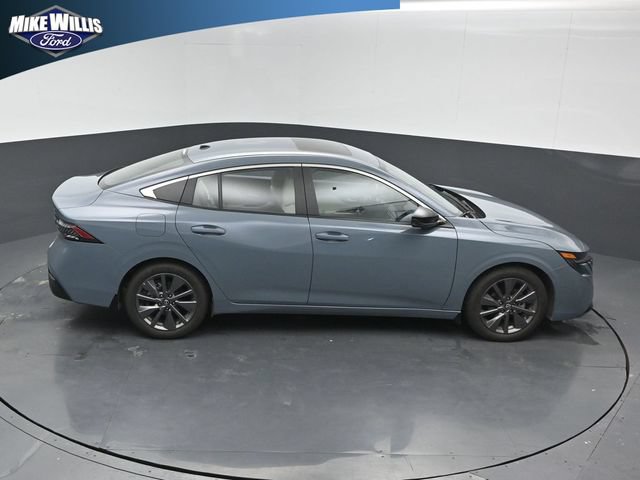 Used 2026 Nissan Sentra SL w/ Floor Mat Package FWD image 16