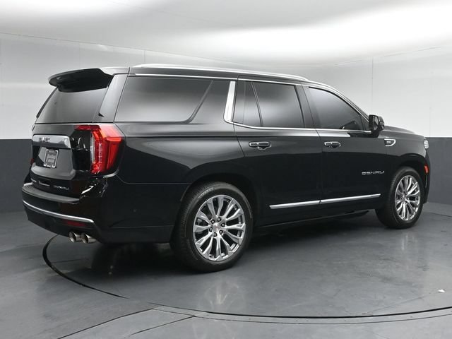 Used 2024 GMC Yukon Denali w/ Advanced Technology Package AWD/4WD image 7
