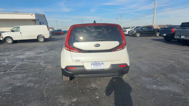 Used 2020 Kia Soul LX image 7