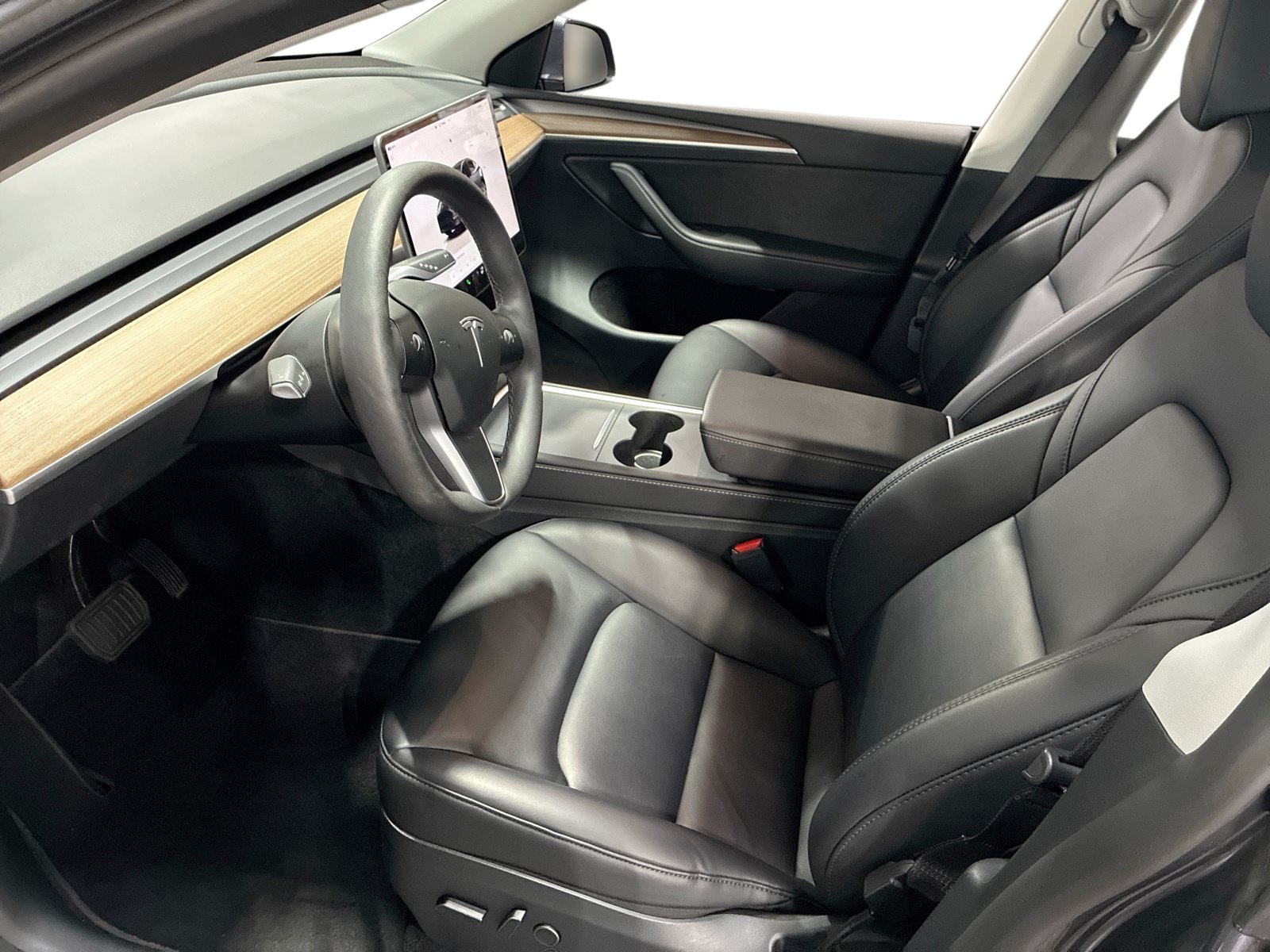 Certified 2023 Tesla Model Y Long Range AWD/4WD image 9