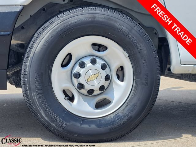 Used 2025 Chevrolet Express 3500 LS RWD image 10