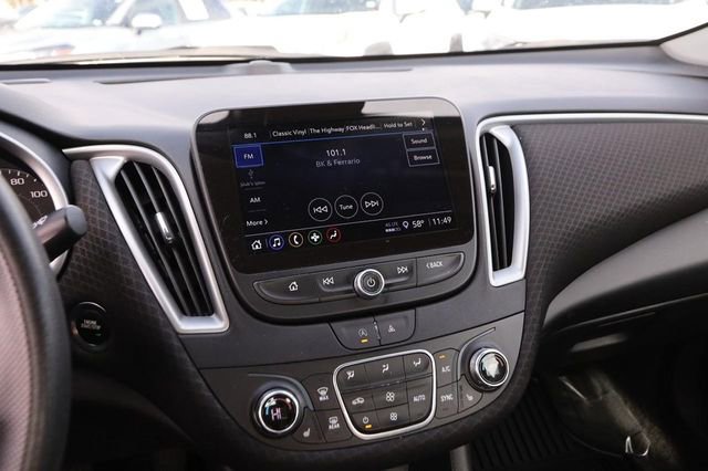 Used 2024 Chevrolet Malibu LT image 15