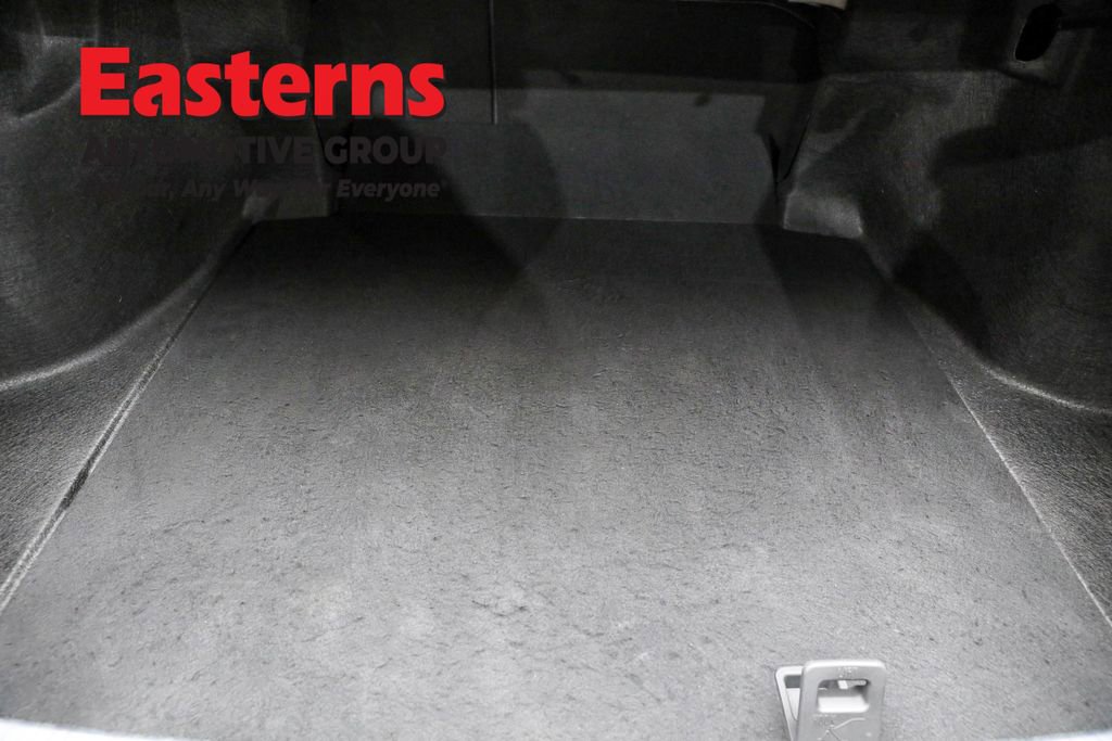 Used 2024 Toyota Camry LE image 9