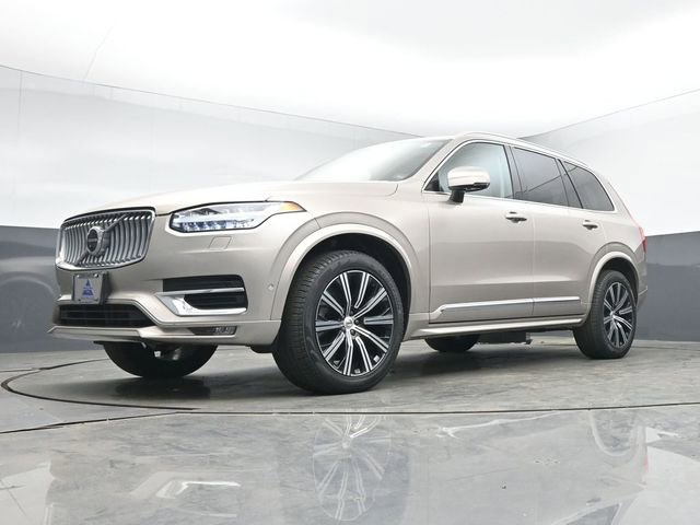 Used 2023 Volvo XC90 B6 Plus w/ Protection Package image 17