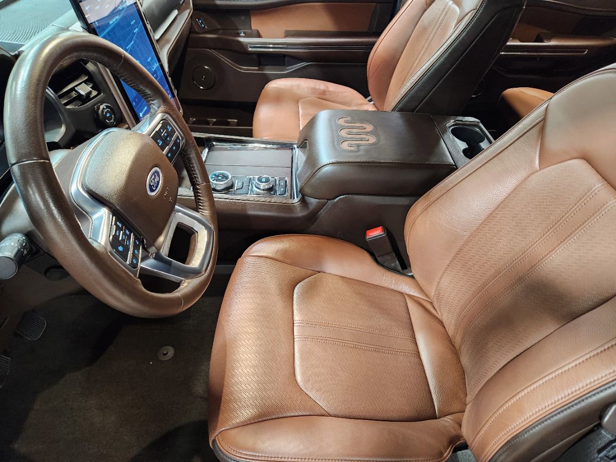Used 2024 Ford Expedition King Ranch AWD/4WD image 28