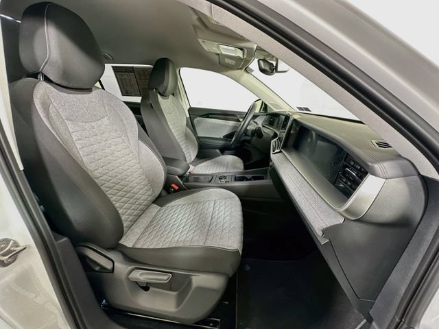 Certified 2025 Volkswagen Tiguan S AWD/4WD image 27