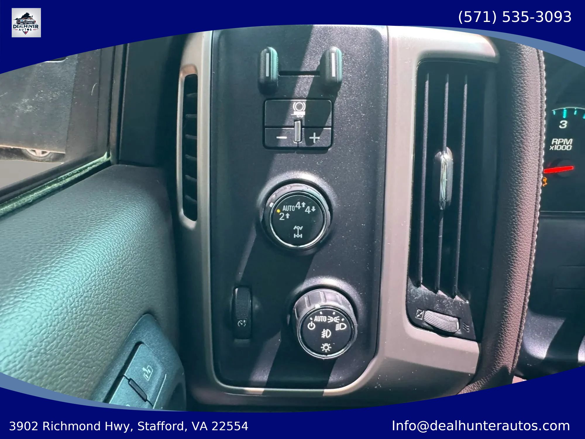 Used 2017 GMC Sierra 1500 Denali w/ Denali Ultimate Package AWD/4WD image 25