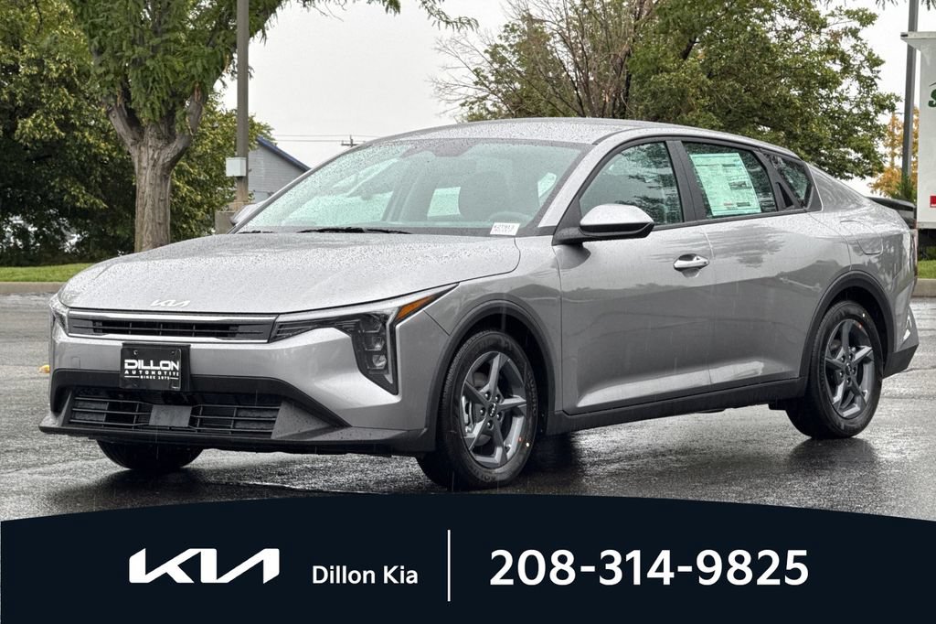 New 2026 Kia K4 FWD image 11