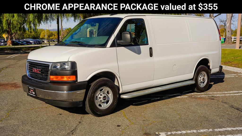 Used 2024 GMC Savana 2500 w/ Driver Convenience Package image 4