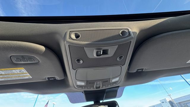 Used 2020 Ford F150 Lariat w/ Equipment Group 502A Luxury image 32