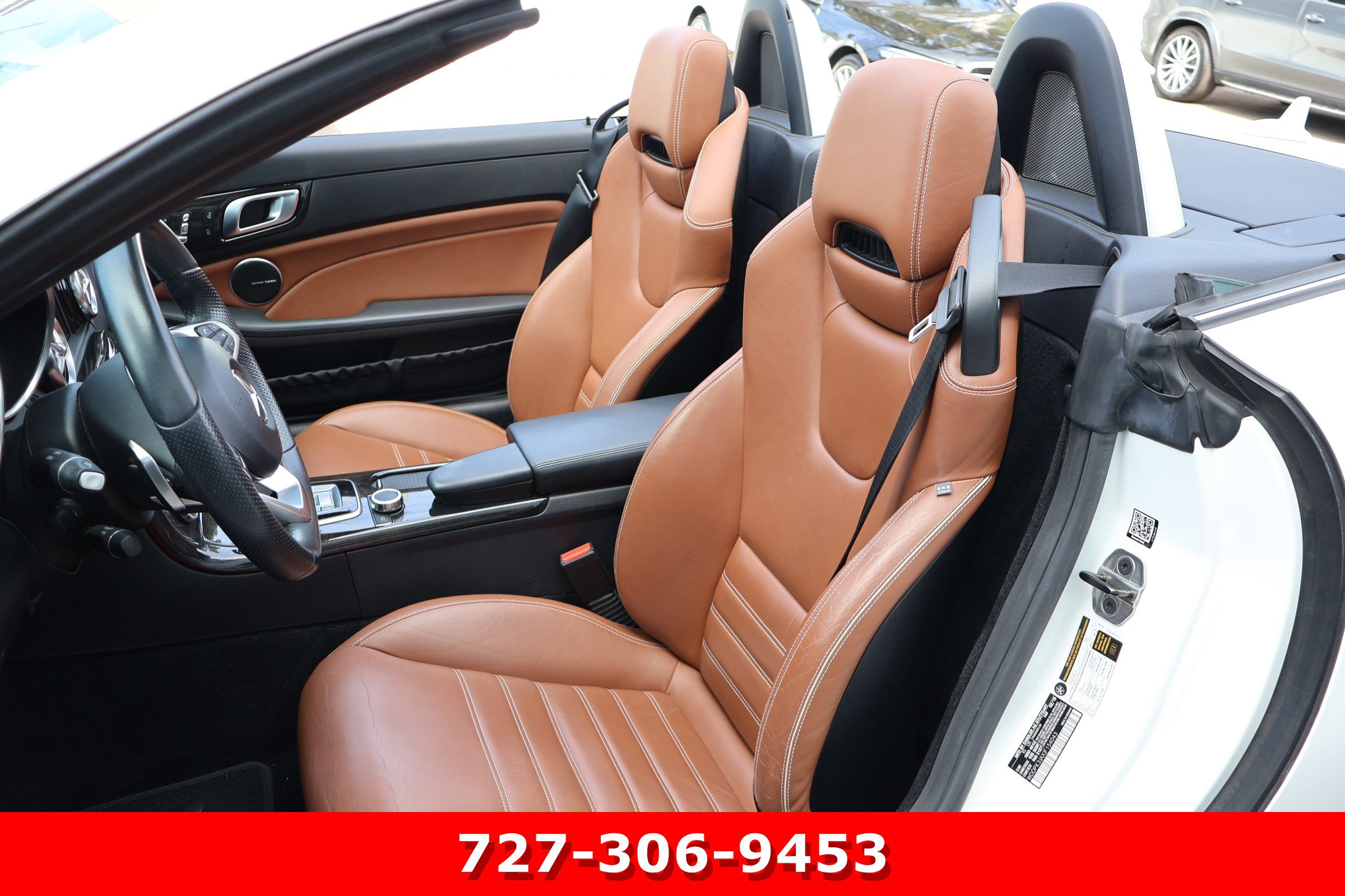 Used 2018 Mercedes-Benz SLC 300 image 2