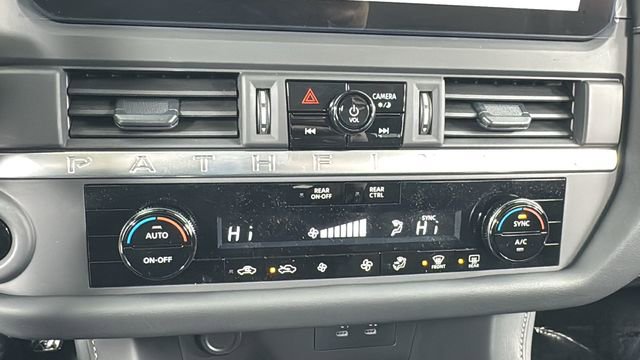 New 2026 Nissan Pathfinder S image 26